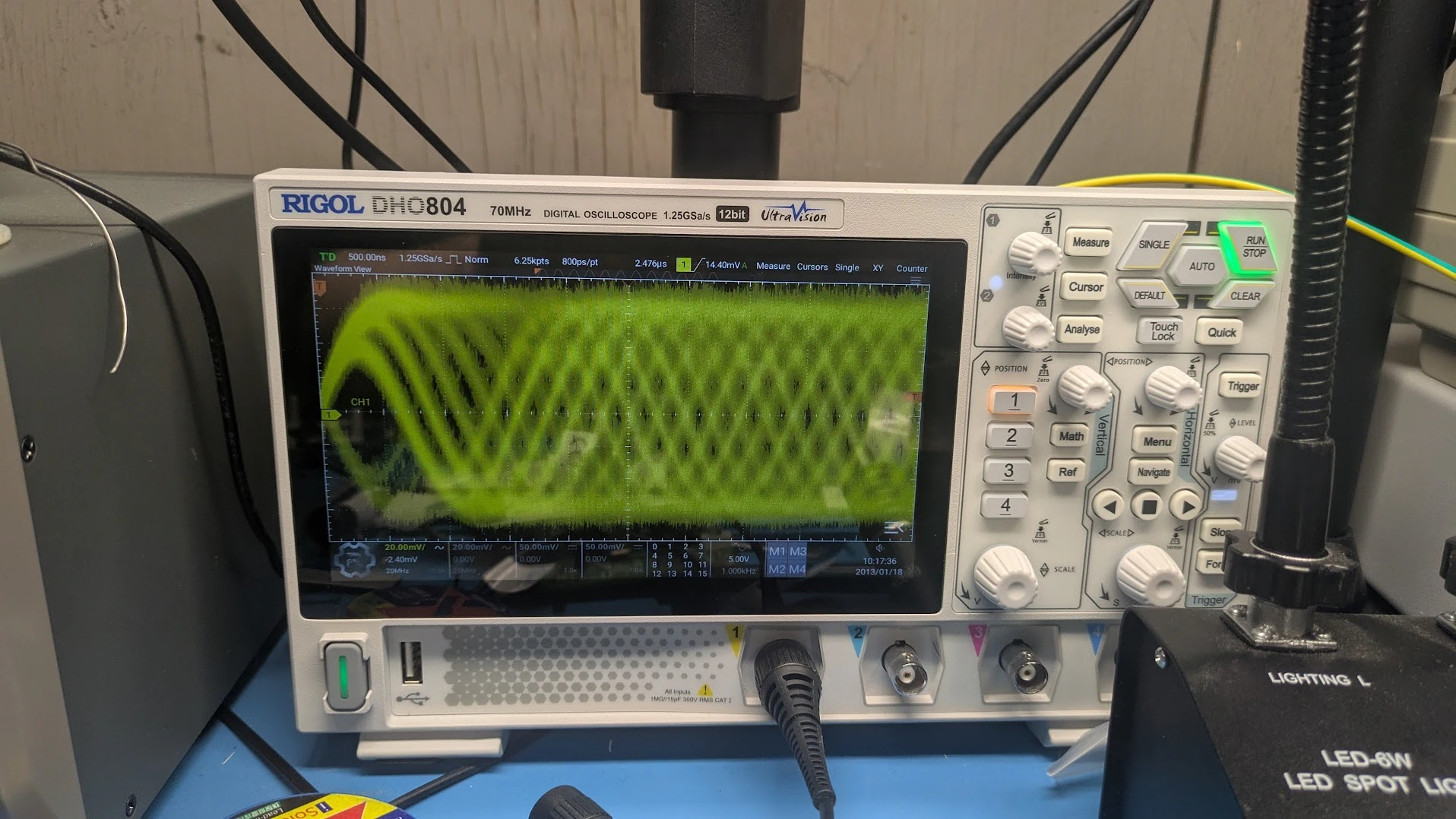 Oscilloscope showing eye pattern during CD-ROM laser diagnostics